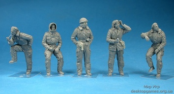 Фигурки британского танкового экипажа (зимняя униформа) - фото 4