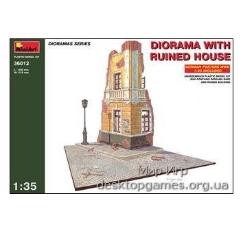 MA36012 Diorama with ruined house