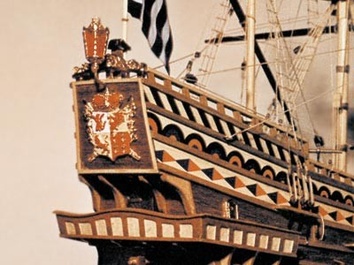 Сборная деревянная модель корабля Roter Lowe - фото 9