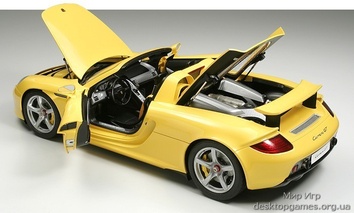 Porsche Carrera GT yellow