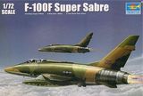 Американский истребитель F-100F Super Sabre