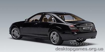 Mercedes-Benz S63 AMG black (кожаные сидения) - фото 2